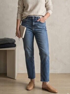 Cello High Rise Straight Leg Distressed Jeans Edgy Streetwear Trendy Grunge Y2k